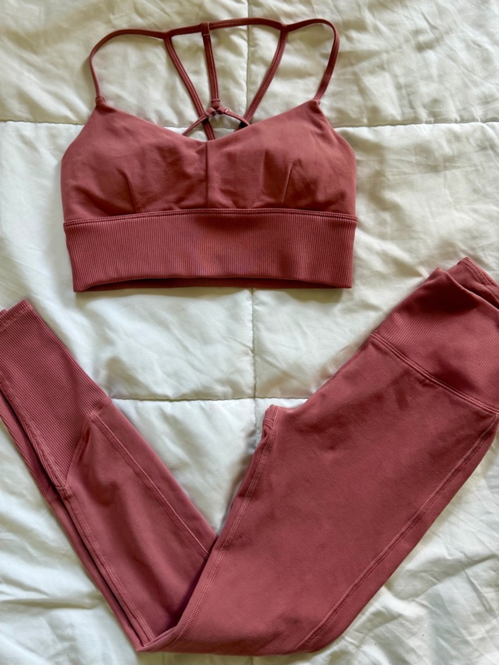 Alo Yoga Alosoft Set Soft Terracotta Leggings + Lavish Bra S EUC SOLD OUT 🔥